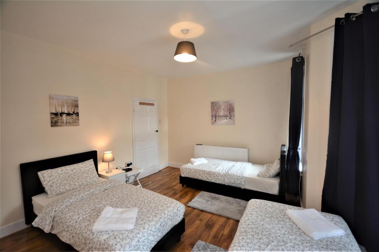 Cheerful 3 Bedroom Home In Greater Londýn Exteriér fotografie